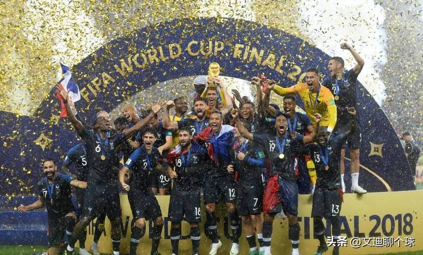 那个拥抱是整场最暖的一幕（那个拥抱，定格了全场最温暖的瞬间）