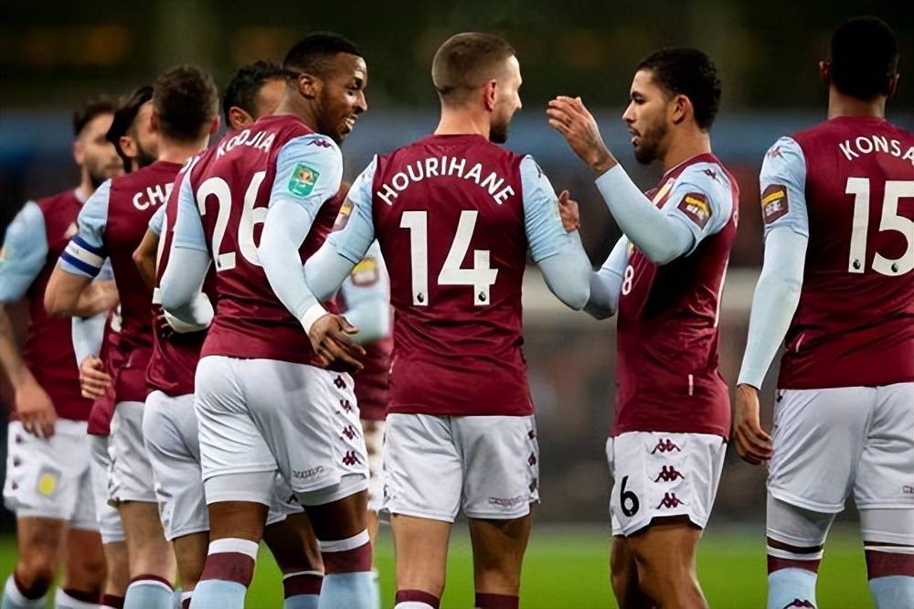 FC26坚不可摧：萨拉赫领衔，萨卡、莫德里奇、卡马文加在列（FC26铜墙铁壁：萨拉赫挂帅，萨卡、莫德里奇、卡马文加入选）