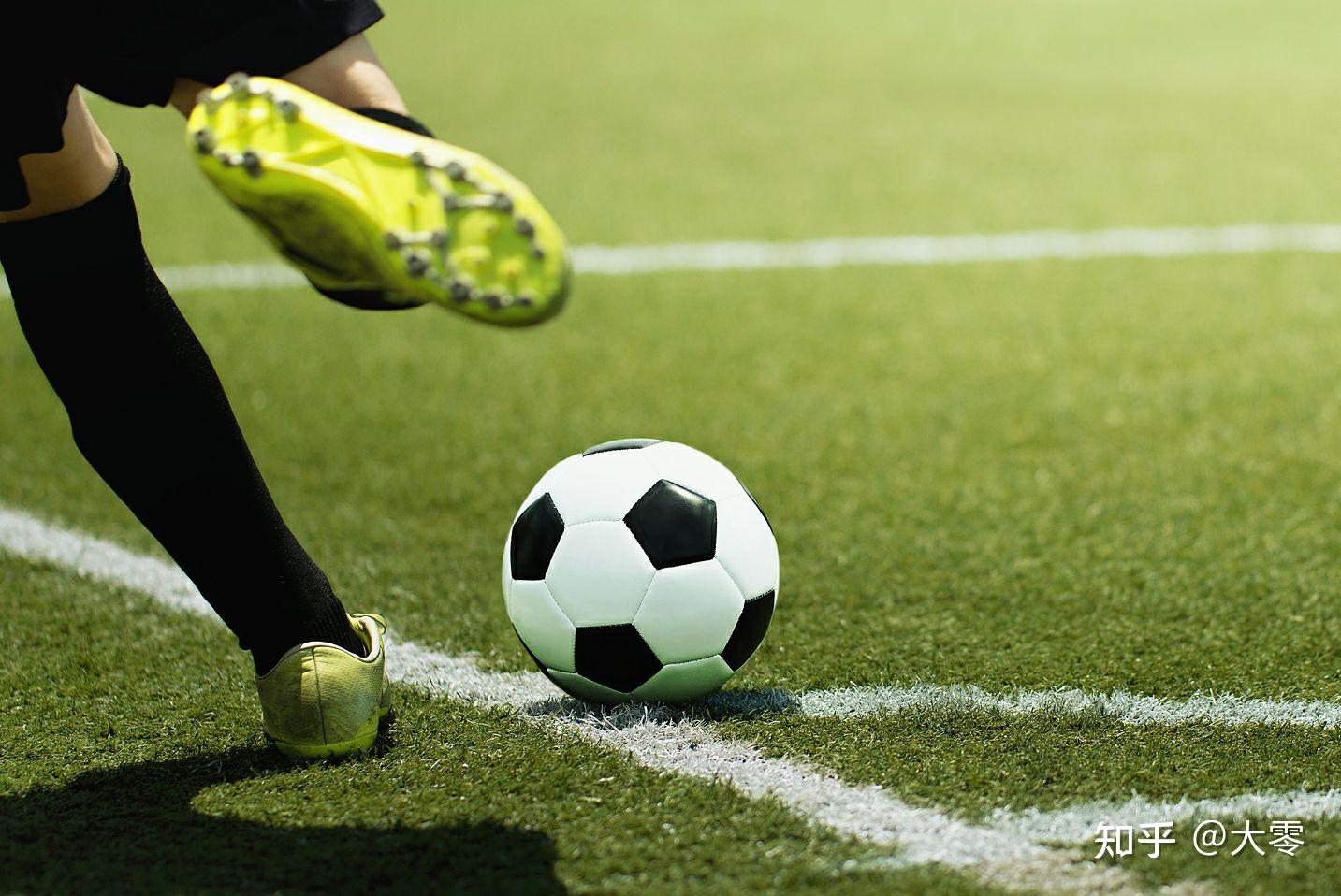 持右翼立场，阿根廷总统开玩笑：我也能祝贺梅西这样的左撇子（阿根廷总统打趣：身为右翼，我一样会祝贺像梅西这样的左撇子）