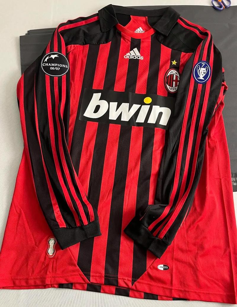 聊了什么？阿隆索欧冠赛后与弗林蓬进行了14分钟秘密会谈（欧冠赛后，阿隆索与弗林蓬秘密会谈14分钟：谈了些什么？）