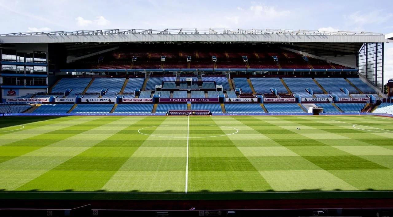 踢球者：拜仁小将阿萨雷外租富勒姆机会寥寥，可能不会被买断（踢球者：拜仁新星阿萨雷在富勒姆出场有限，买断前景不乐观）