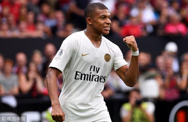 乌姆蒂蒂：德尚是顶级教练标杆；博格巴心理强大能重返巅峰（乌姆蒂蒂：德尚是名帅典范，博格巴心态强大有望重返巅峰）